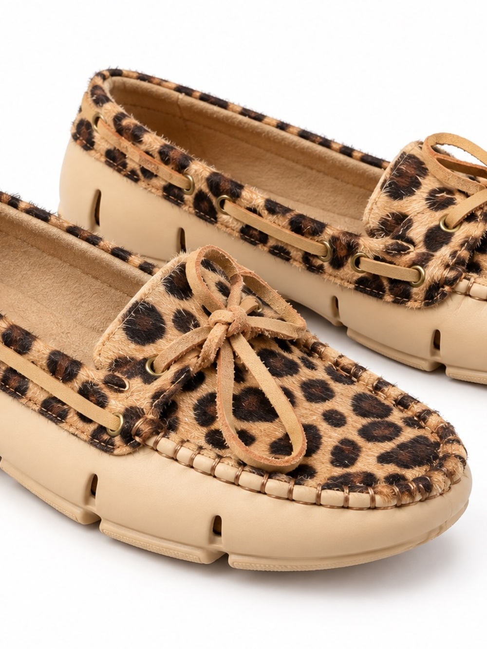 33 Degrees Leopard Print Boat Shoes Women’s Size 7 Moccasin Slip On Flats Casual
